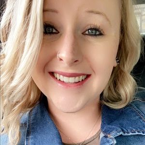 Meet your Posher, Meagan